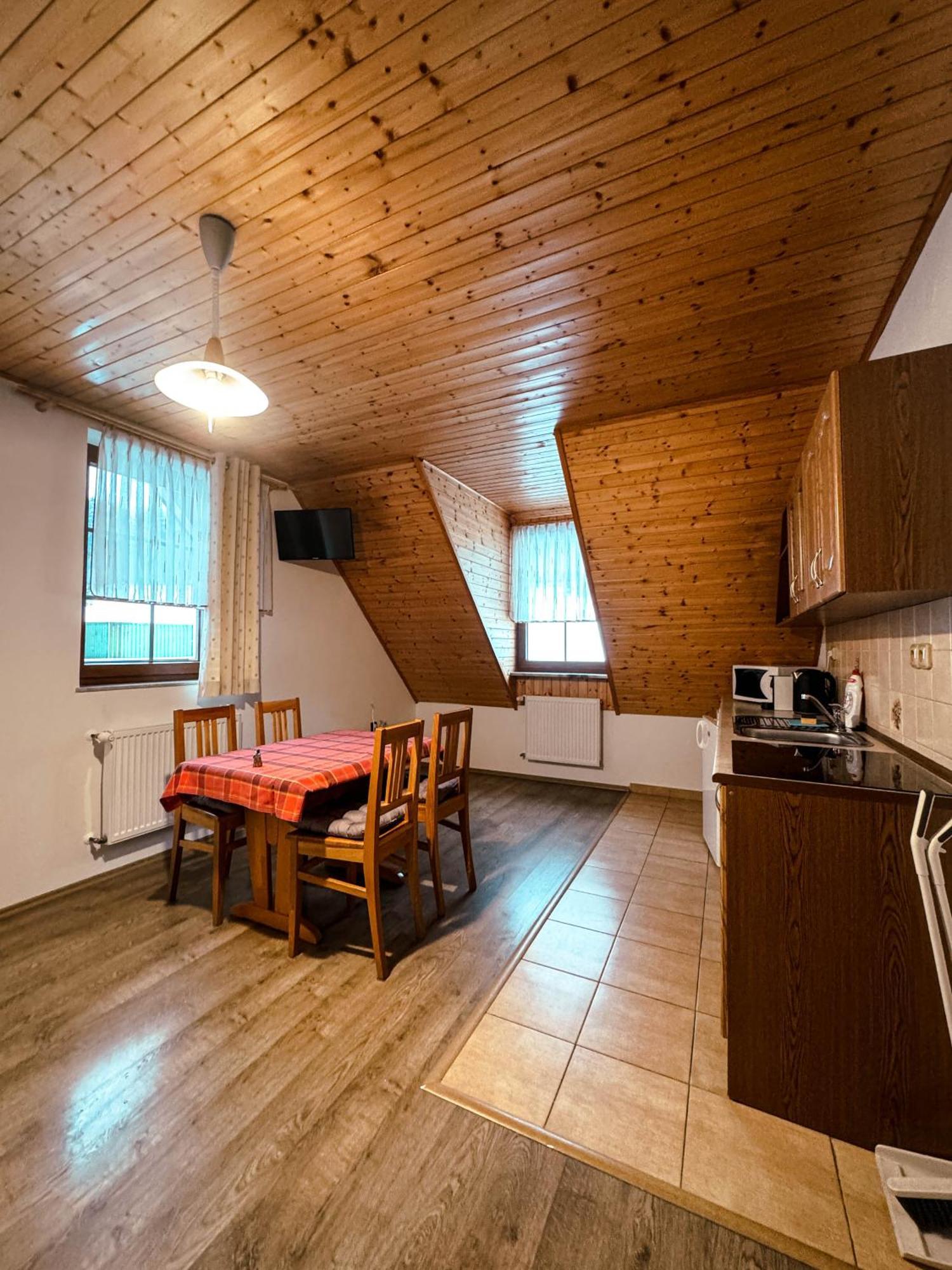 Apartmany Kolb Ramzova Ostružná Exterior foto